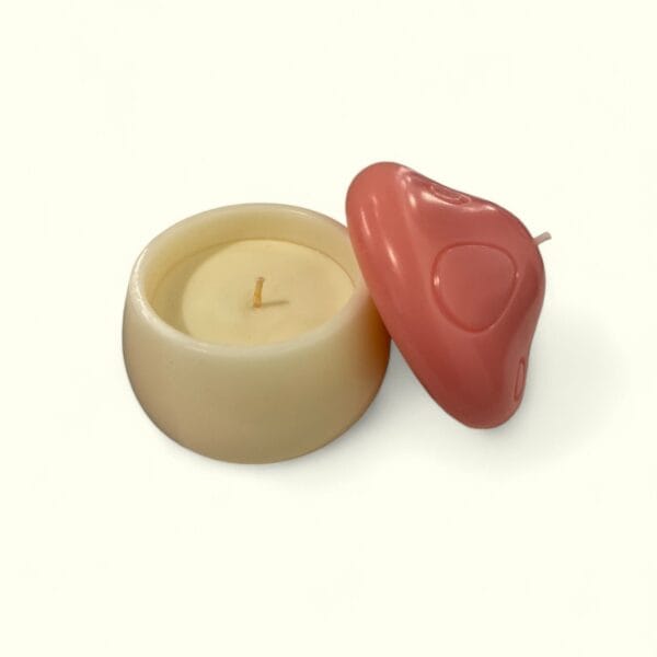 Fairyland Mushroom Candle - Image 2