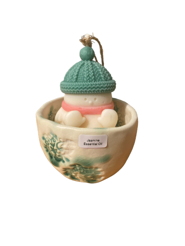 ❄️ Snowy Companion in Bloom – Display Only